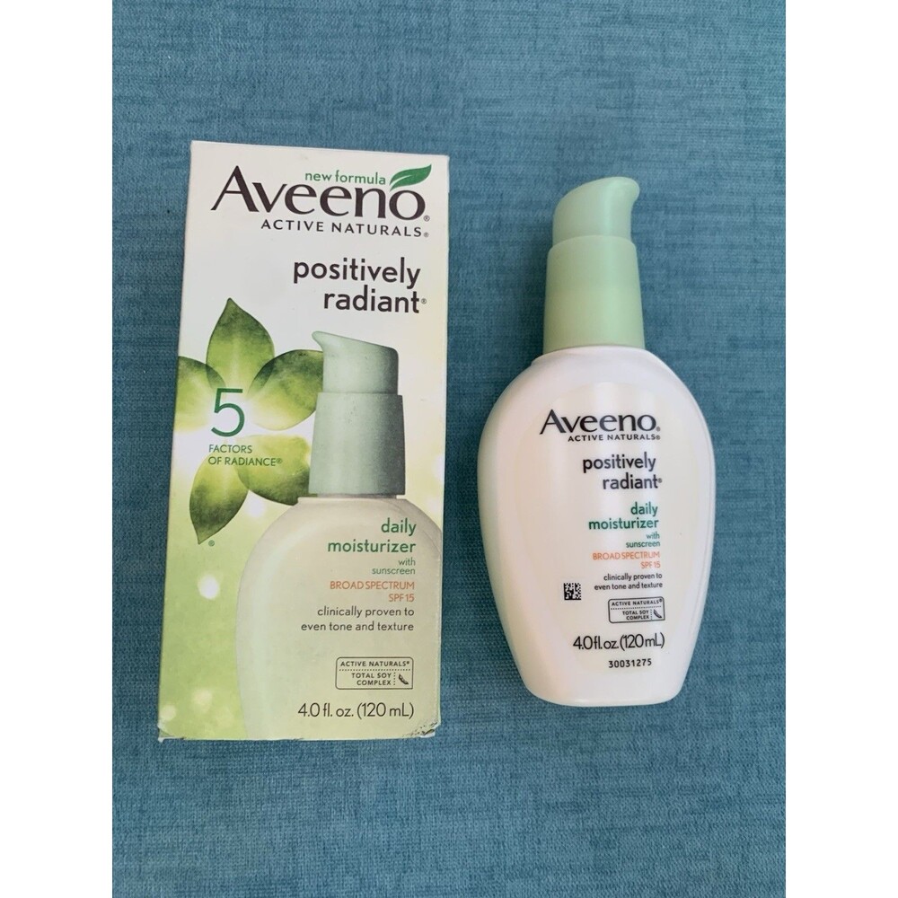 Aveeno Positively Radiant Daily Moisturizer  Lotion SPF 15  4.oz Discontinued